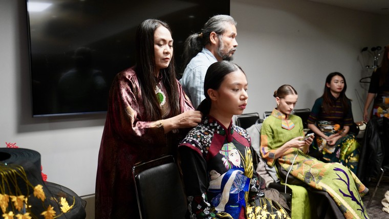 Tham vọng đặt cược của Áo Dài Fashion Show London: “Nếu chỉ làm một show Áo dài, mọi thứ đã dễ hơn rất nhiều” ảnh 6