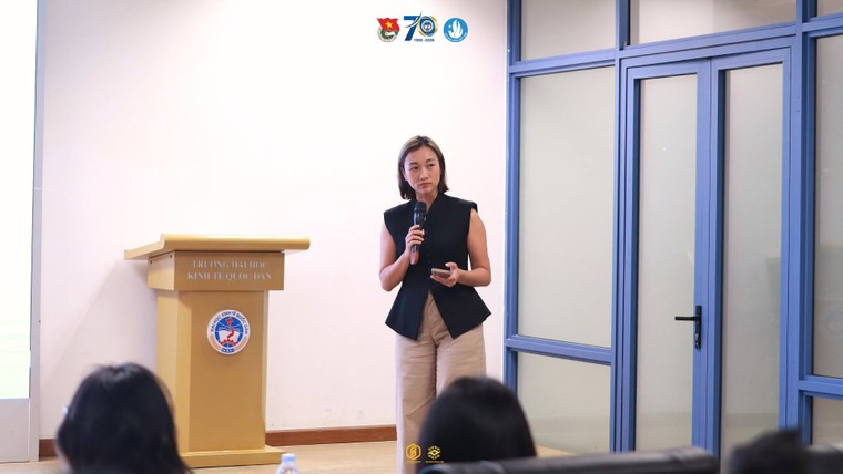 Tầm nhìn Thương hiệu 2026 - Cánh cổng mùa thi thứ năm chính thức mở ra ảnh 1