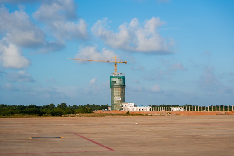 Cảng hàng không Quảng Trị thực hiện chuyến bay kỹ thuật đầu tiên kiểm tra an toàn tĩnh không ảnh 2
