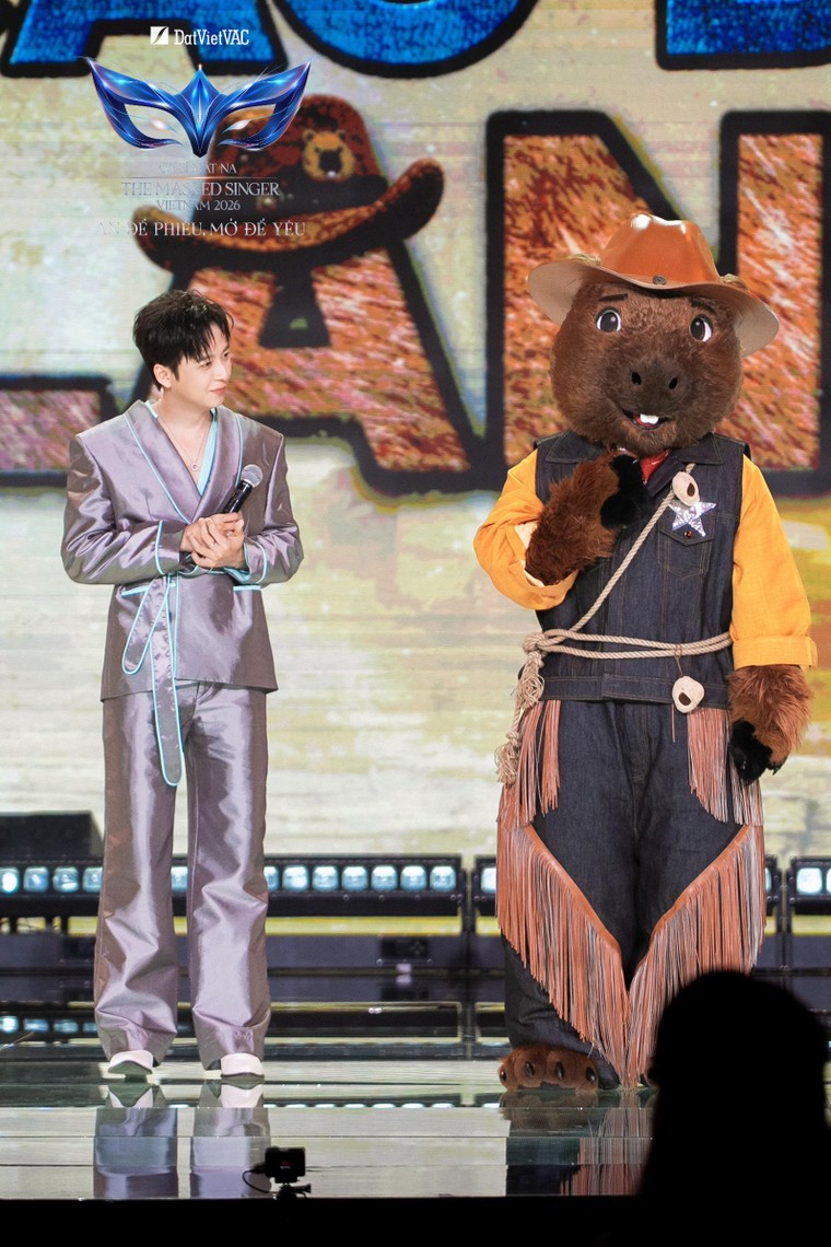The Masked Singer 2026 Tập 3: Bảo Anh nhường sân khấu cho Tăng Duy Tân - Bích Phương sau màn “phát đường” chấn động ảnh 5