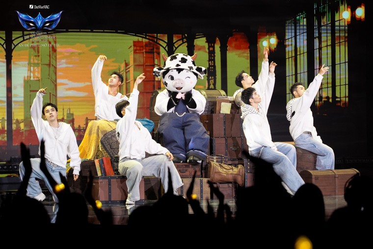 Loạt mascot khiến Bích Phương, Tăng Duy Tân đồng loạt gọi tên NSND Thanh Lam ảnh 2