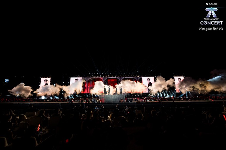 Tinh Hà “Say Hi” concert đêm 2: Quang Hùng MasterD hứa hẹn “mưa sao” tại Hà Nội, “Trễ Giờ Cơm” khiến fan xúc động ảnh 5
