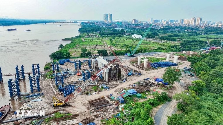7 dự án cầu qua sông Hồng tăng tốc về đích trước APEC 2027 ảnh 1