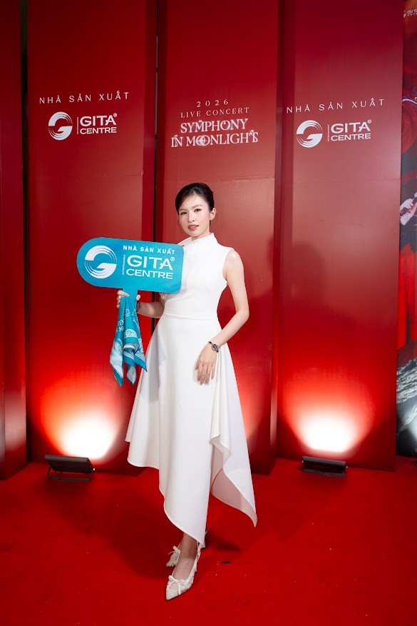 Tùng Dương kể câu chuyện tình mẹ và tình yêu đất nước qua “Lời Mẹ Hiền Bất Tử” ảnh 4
