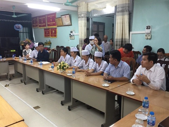 Nóng: Hai gia đình tại Ba Vì chính thức giao nhận con ảnh 1