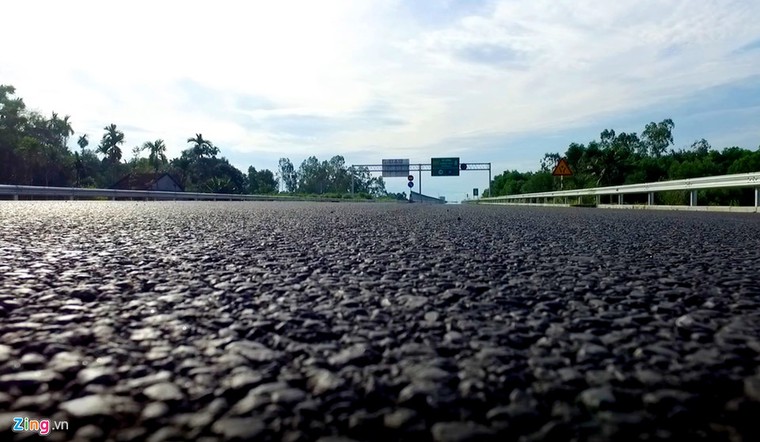 Toàn cảnh cao tốc Đà Nẵng - Quảng Ngãi trước ngày thông xe ảnh 14
