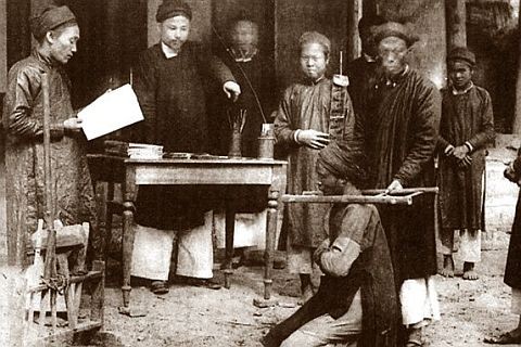 Vua Minh Mạng lúc còn nhỏ có tên húy là gì?