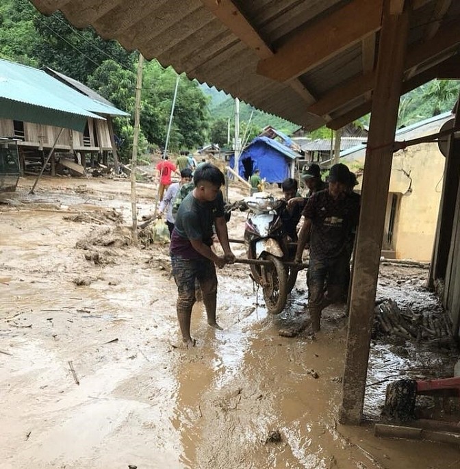 Thanh Hóa: Chung tay khắc phục hậu quả sau lũ ảnh 3