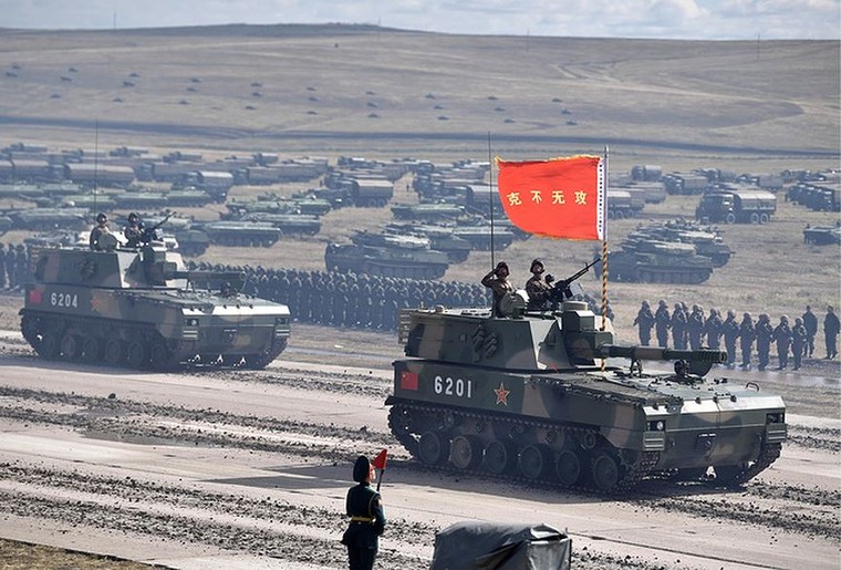 Ông Putin thị sát cuộc tập trận lớn nhất lịch sử hiện đại Nga ảnh 6