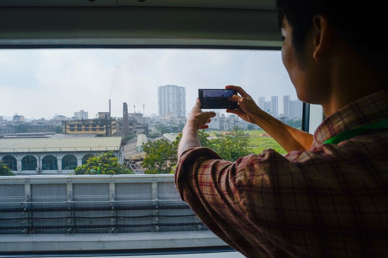 5 đoàn tàu đường sắt trên cao chạy thử ở Hà Nội ảnh 9