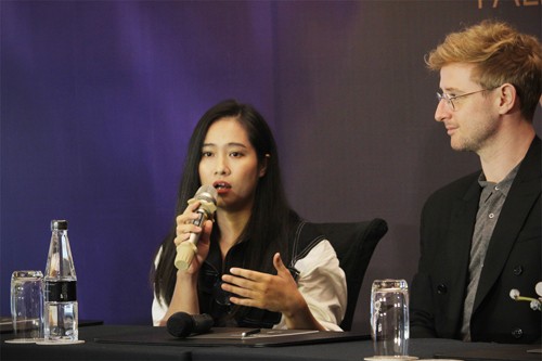 Trong Show thời trang thu đông 2018 với tên gọi “Tomorrowland” (Vùng đất của tương lai), mang phong cách thời trang châu Âu đến Hà Nội? 