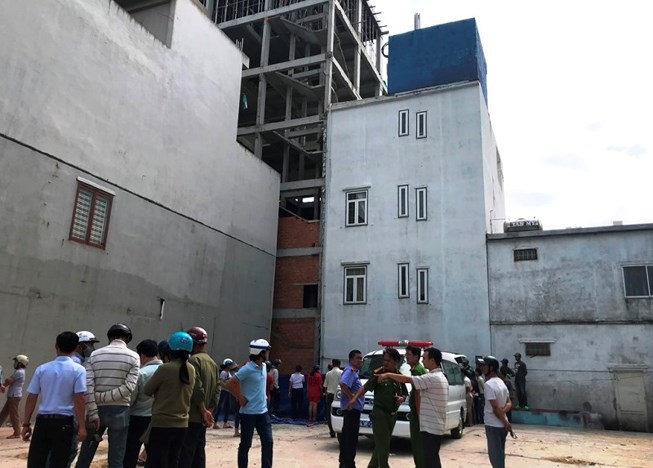 Rơi từ tầng 4 xuống, nam công nhân tử vong tại chỗ ảnh 1