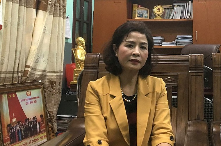 Thu hồi ngay quyết định đuổi 7 học sinh xúc phạm giáo viên ảnh 2