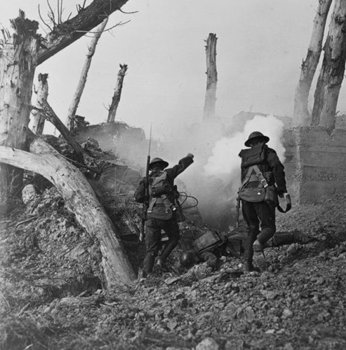 Sau cuộc chiến tranh này, tất cả những Đế quốc quân chủ đều sụp đổ chỉ trừ nước nào?