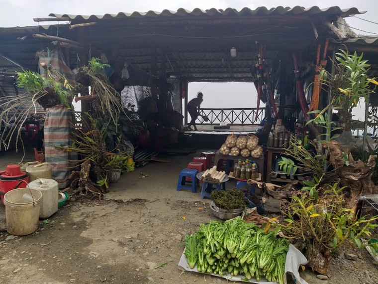 Thỏa thích khám phá các đặc sản vùng cao dọc quốc lộ 6 ảnh 6