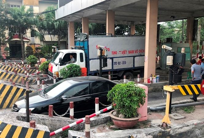 Nóng: Yêu cầu đối thoại với tài xế 'lập chốt' xả trạm BOT ảnh 1