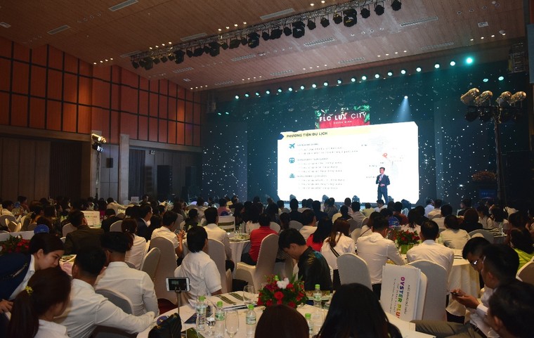 Nhà phố thương mại Oyster Plus – FLC Quảng Bình hấp dẫn giới đầu tư Đà Nẵng ảnh 4