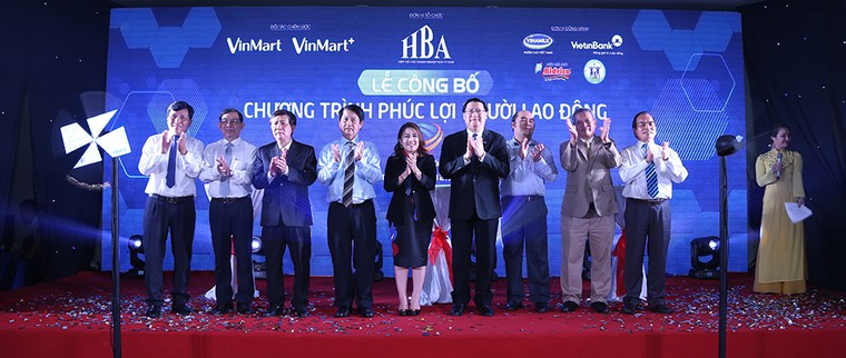 VinMart & VinMart+ dành ưu đãi phúc lợi riêng cho công nhân ảnh 1