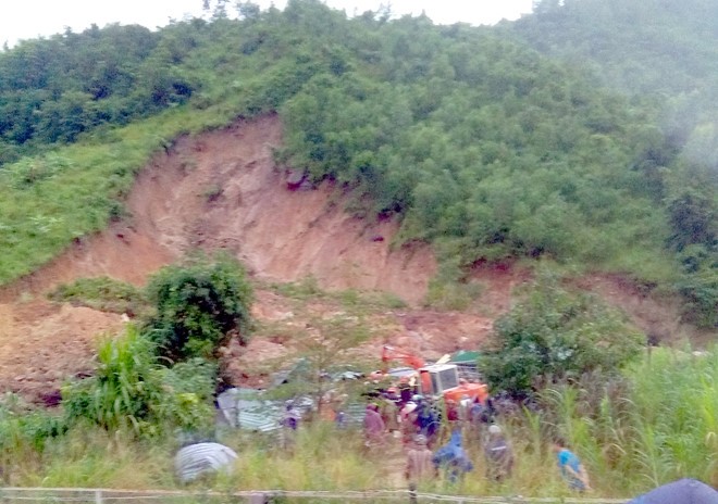 Lở núi khiến 3 người chết ở Khánh Hòa ảnh 1