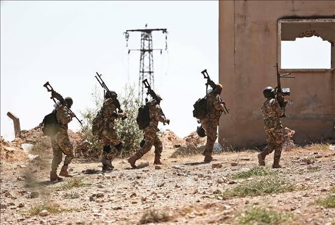 Đụng độ ở miền Bắc Syria khiến ít nhất bao nhiêu người thiệt mạng?