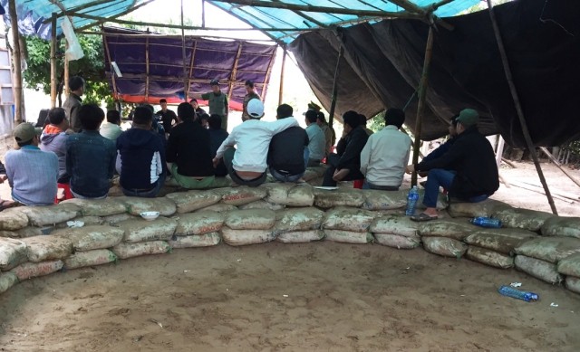 Bắt quả tang 23 đối tượng đánh bạc dưới hình thức đá gà ảnh 1