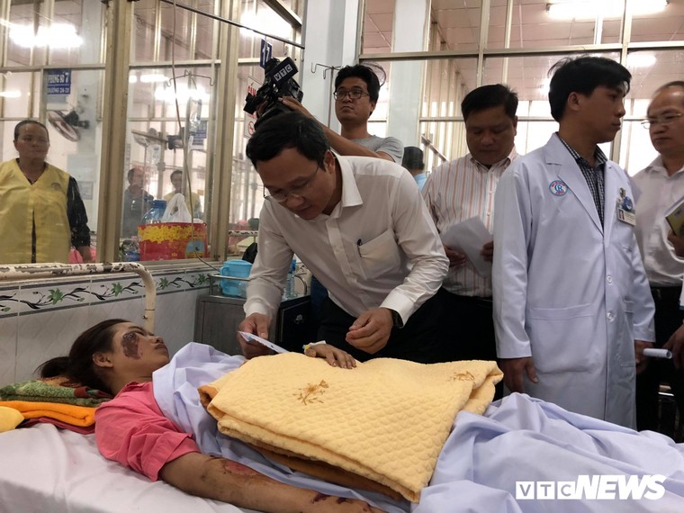 Sức khoẻ của 14 nạn nhân trong vụ tai nạn đang điều trị ở Bệnh viện Chợ Rẫy giờ ra sao? ảnh 2