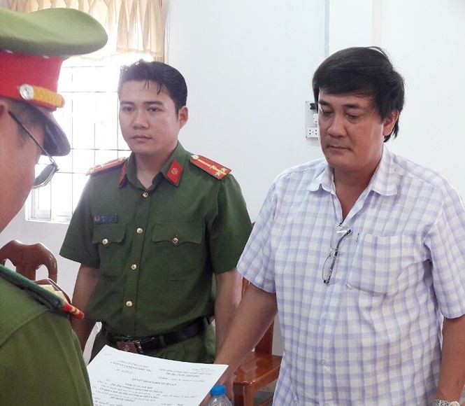 Bắt giam 2 cán bộ y tế tham ô hàng trăm triệu đồng ảnh 1