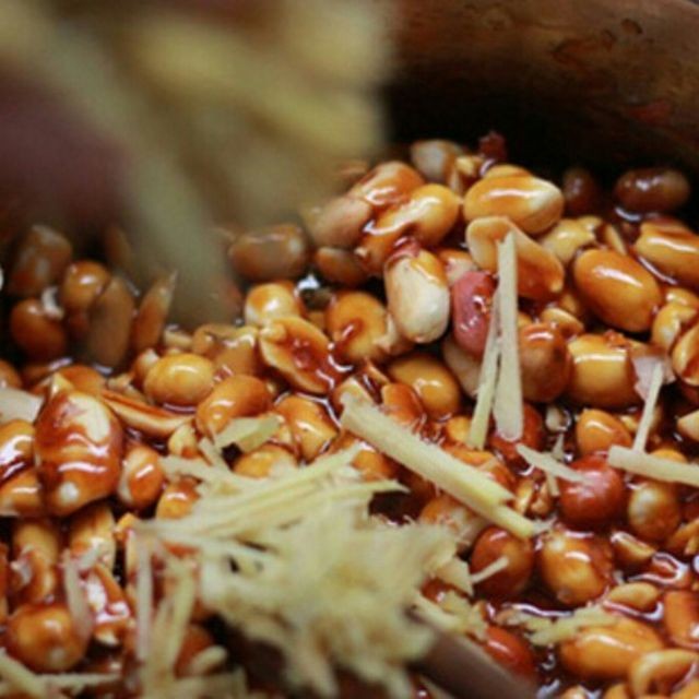 Nguyên liệu nào dưới đây không có trong kẹo Cu đơ?