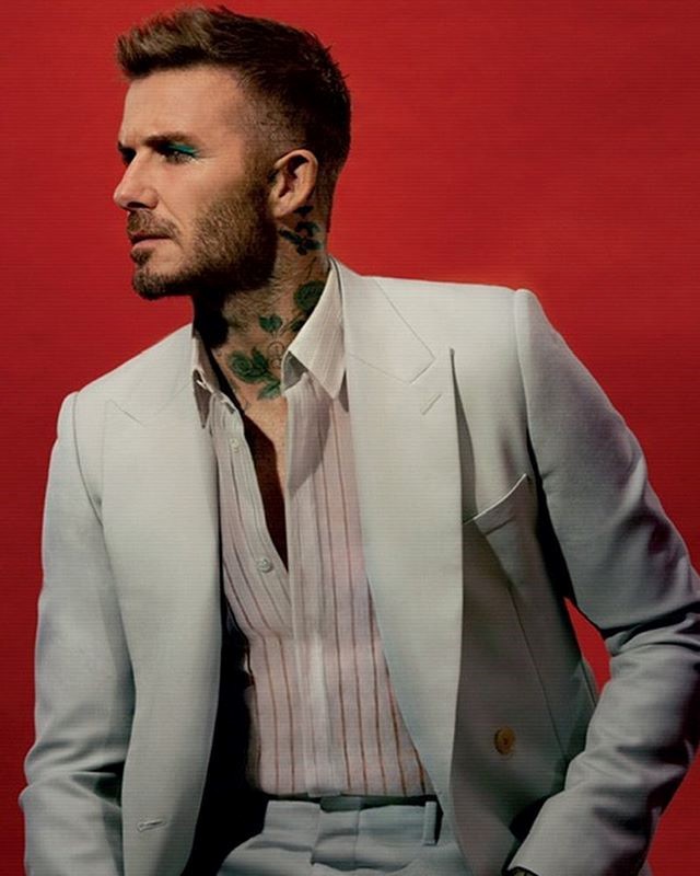 David Beckham gây xôn xao với ảnh trang điểm phấn mắt màu xanh ảnh 3
