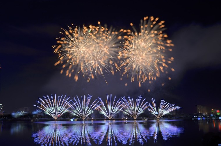 Lễ hội Pháo hoa quốc tế Đà Nẵng đứng đầu Top 5 sự kiện văn hóa tiêu biểu nhất 2018 ảnh 1