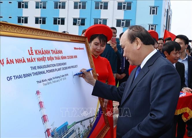 Thủ tướng dự lễ khởi công một số dự án hạ tầng kinh tế trọng điểm tại Thái Bình ảnh 2