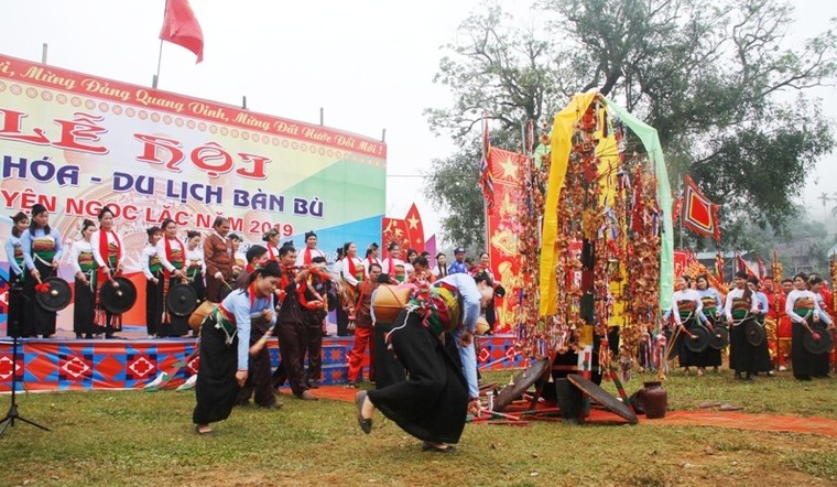 Hàng nghìn du khách đến với Lễ hội văn hóa - du lịch Bàn Bù ảnh 2