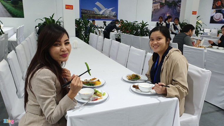 Thực đơn hấp dẫn phục vụ phóng viên tại Hội nghị thượng đỉnh Mỹ -Triều ảnh 9