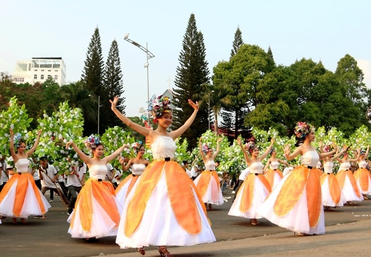 Phó Thủ tướng Trương Hòa Bình vui hội 'Tinh Hoa Đại Ngàn' ảnh 6