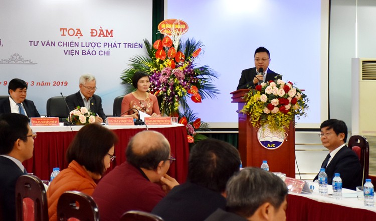 Ra mắt Hội đồng tư vấn ngành Báo chí, Hội đồng Viện Báo chí và Tọa đàm 'Tư vấn chiến lược phát triển Viện Báo chí' ảnh 9