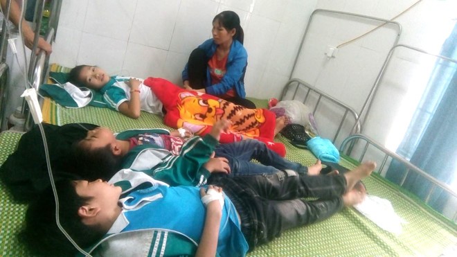 23 học sinh tiểu học phải cấp cứu sau khi uống sữa miễn phí ảnh 1