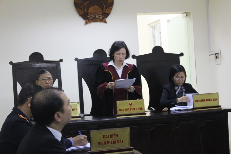 Đạo diễn Việt Tú: ‘Vụ kiện này chưa bao giờ là sự lựa chọn của tôi’ ảnh 1