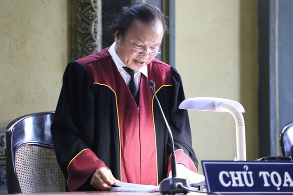 Tòa tính nhầm án phí vụ ly hôn Trung Nguyên lên gấp 10 lần? ảnh 1