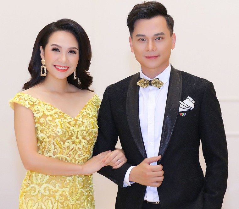  Hé lộ loạt 'hit' đình đám của Mr Đàm trong đêm nhạc 'Vùng trời bình yên' tại FLC Sầm Sơn ảnh 2