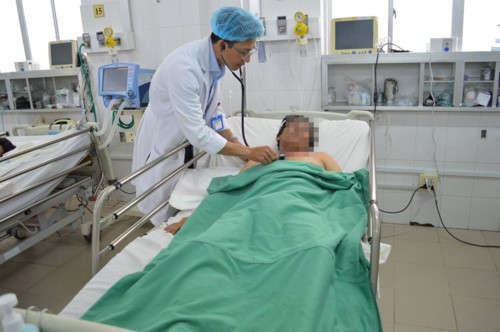 Cứu bệnh nhân đột ngột ngừng thở, hôn mê chỉ còn 1% cơ hội sống ảnh 1