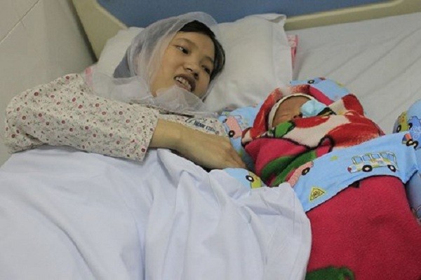 Kỳ diệu sản phụ bị tim bẩm sinh phức tạp sinh con thành công ảnh 1