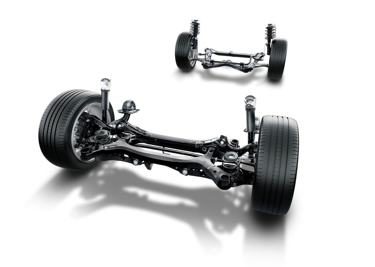 Toyota Việt Nam chính thức giới thiệu mẫu xe Camry thế hệ thứ 8 ảnh 7