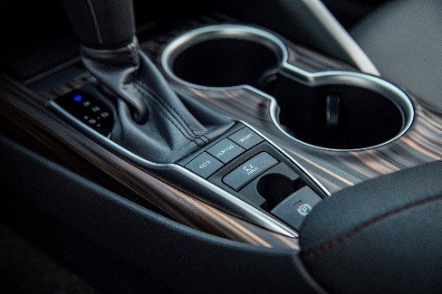 Toyota Việt Nam chính thức giới thiệu mẫu xe Camry thế hệ thứ 8 ảnh 8