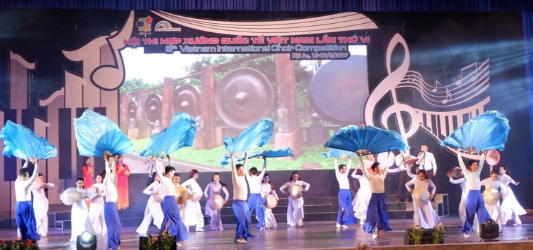 Hơn 1000 nghệ sĩ quốc tế tranh tài tại hội thi hợp xướng quốc tế Việt Nam 2019 ảnh 1