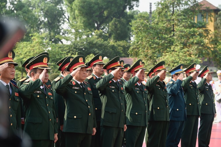 Lãnh đạo Đảng, Nhà nước viếng Chủ tịch Hồ Chí Minh ảnh 5