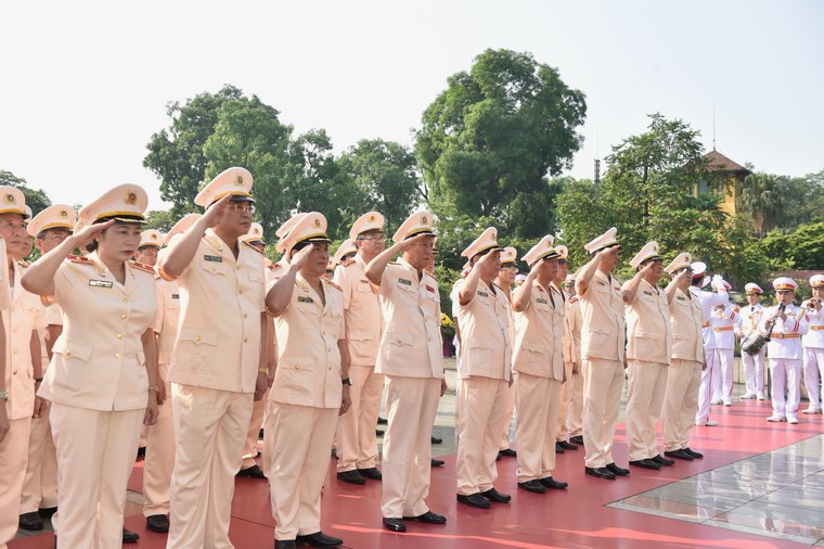 Lãnh đạo Đảng, Nhà nước viếng Chủ tịch Hồ Chí Minh ảnh 6