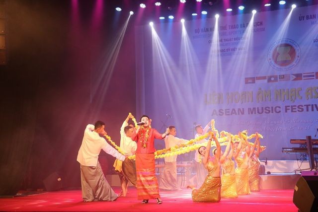Khai mạc Liên hoan Âm nhạc ASEAN 2019 ảnh 2