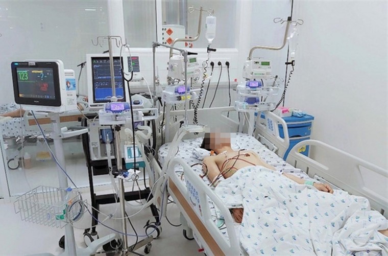 Bất mãn với gia đình, bé trai uống thuốc sâu tự tử ảnh 1