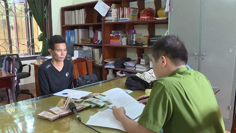 Lời khai của nghi phạm cướp ngân hàng ở Phú Thọ ảnh 1