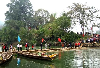 Tương Dương là nơi khởi nguồn của dòng sông nào?
